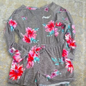 Floral Gray Long Sleeve Sleep Romper Size M